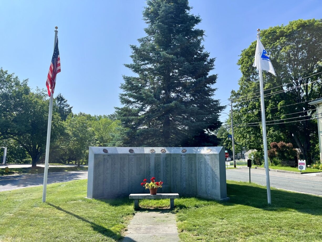 Norwell Veterans Memorial and Town Common North and South Rivers